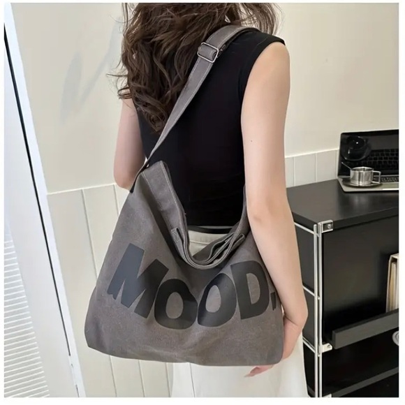 Canvas Spacious Multi-Layer Shoulder Handbag in Color Gray ๐ BEST IN BAGS HP ๐ - Picture 11 of 12